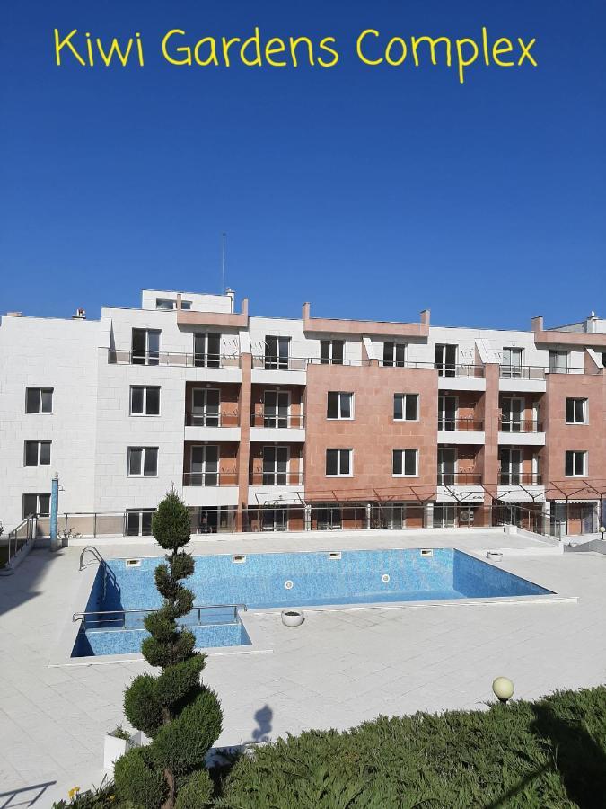 Apartment-Studio Daisy In Kiwi Gardens Complex Byala  Dış mekan fotoğraf